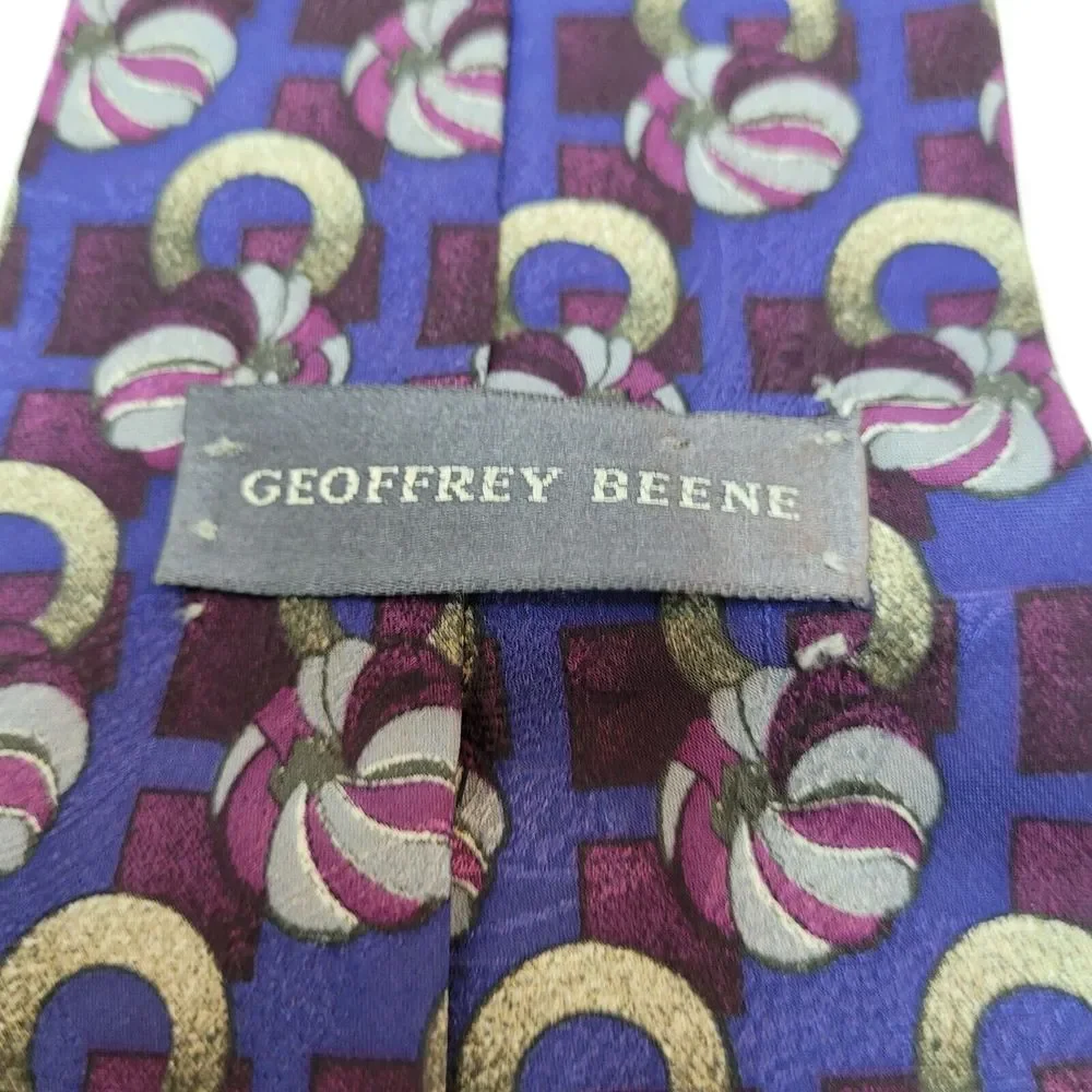 Geoffrey Beene, Blue/Gold/Gray/Red Silk Tie‎